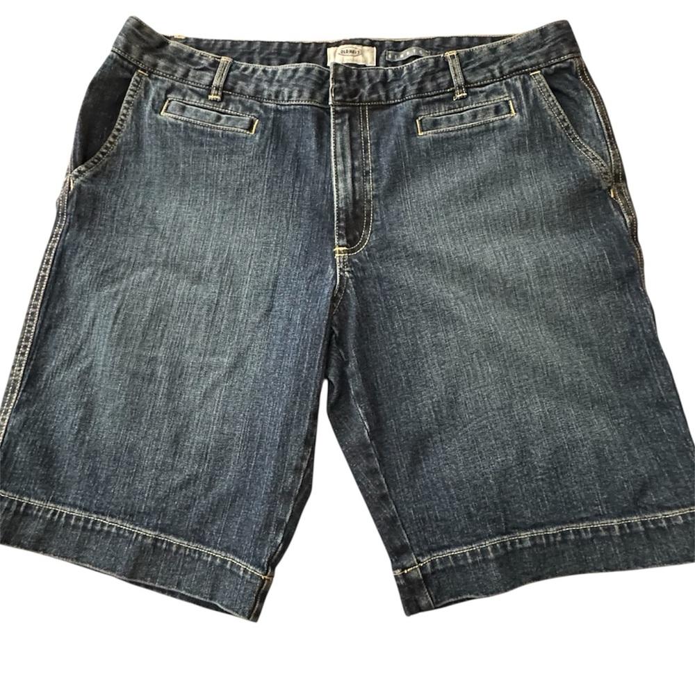 Rare VINTAGE 2007 Old Navy The Sweetheart STRETCH Bermuda Shorts 18